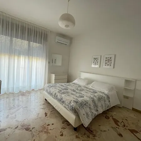 Apartment Tizi *