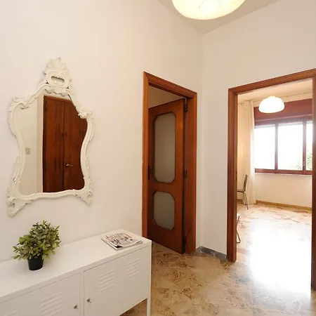 Tizi Apartment Maiori